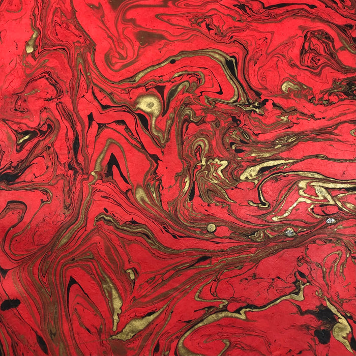 Rød marmor med guld